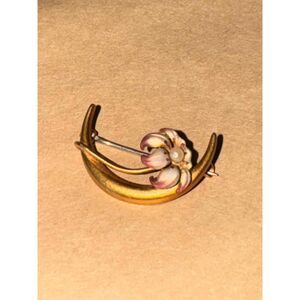 Estate 14K Art Nouveau Crescent Moon Pearl Enamel Flower Gold Vintage Brooch